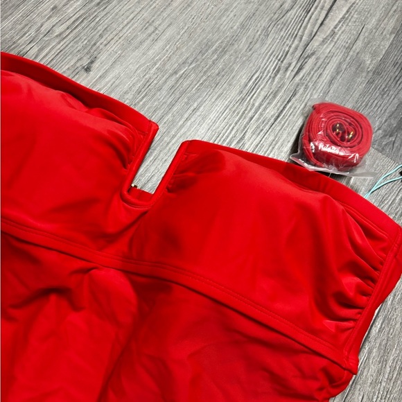 Kona Sol V Neck One Piece Bathing Suit - Picture 2 of 4